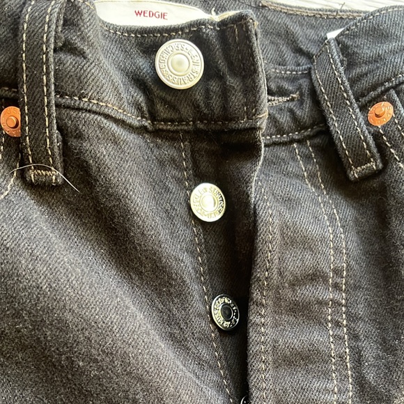 LEVIS WEDGIE ICON JEANS BLACK DESERT STRAIGHT LEG - Picture 4 of 11